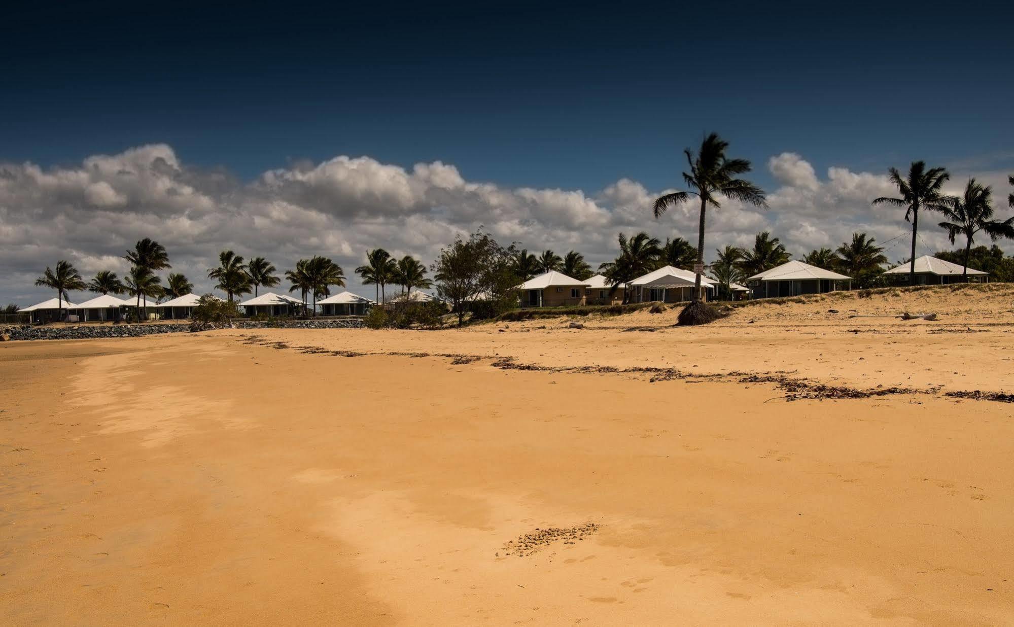 Illawong Beach Resort Mackay Exterior photo